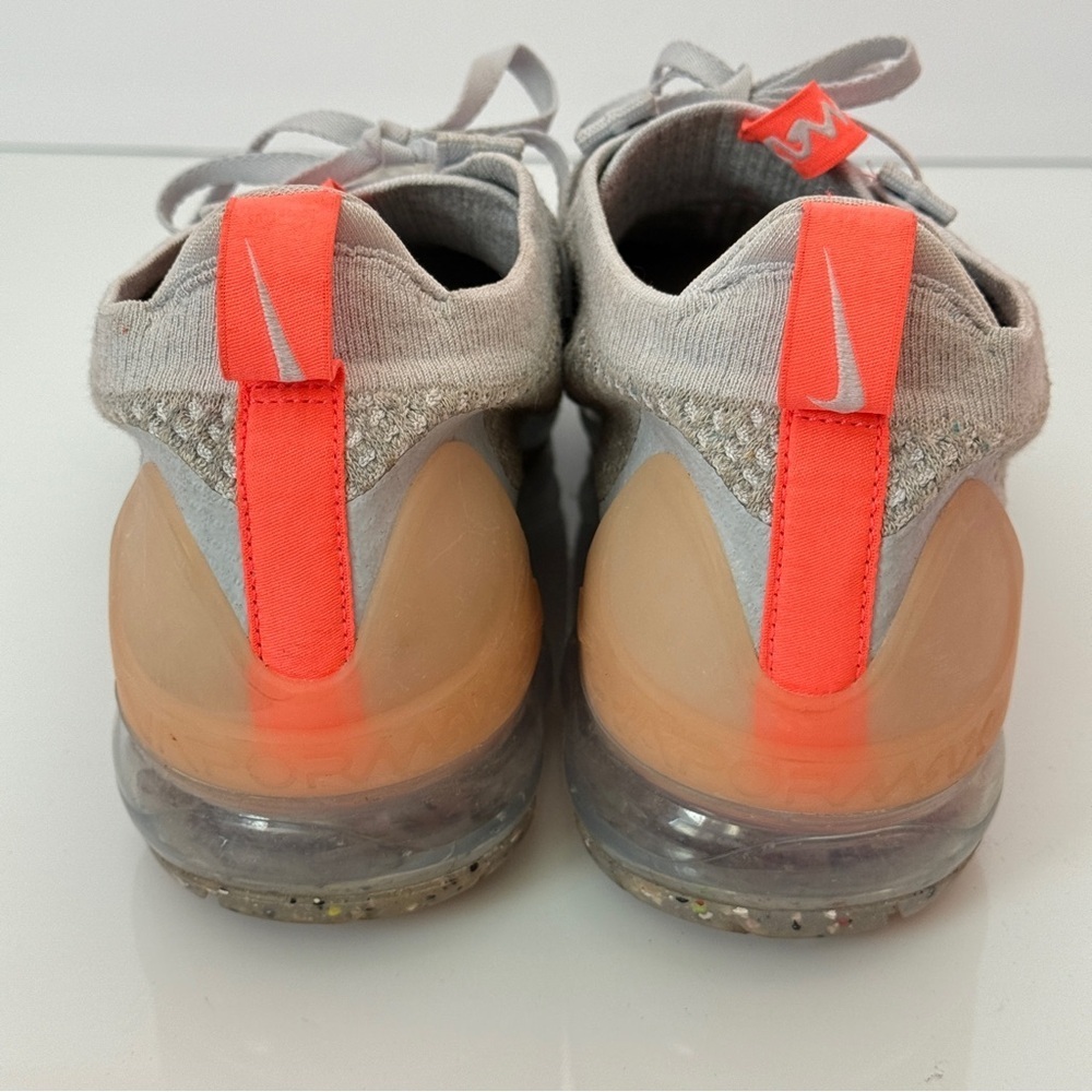 Nike Air VaporMax 2021 Mens Grey Fog Sneaker Shoes Size 11.5 - Picture 9 of 11
